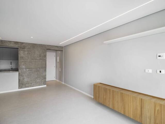 #166 - Apartamento para Venda em São Paulo - SP